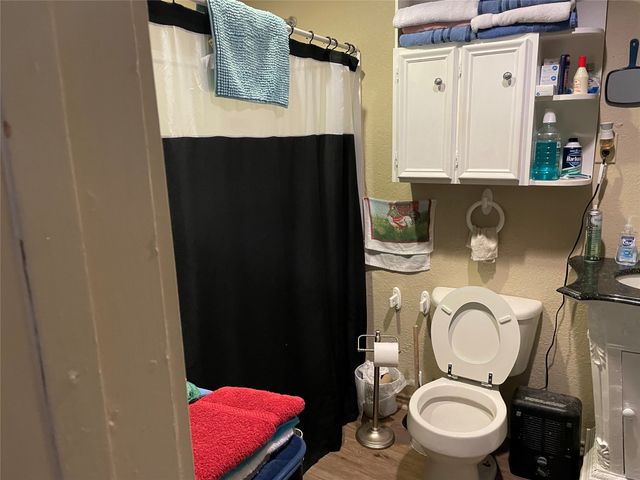 2130 S 2nd Street B, Abilene, TX 79605