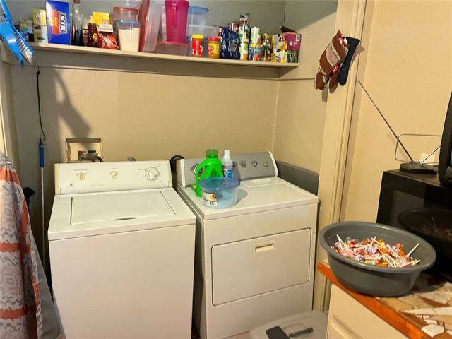 2130 S 2nd Street B, Abilene, TX 79605