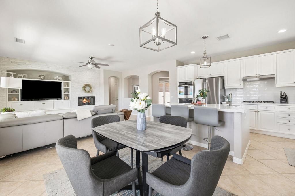 Image 5 of property listing at 218 Via Firenza, Rancho Mirage, CA 92270