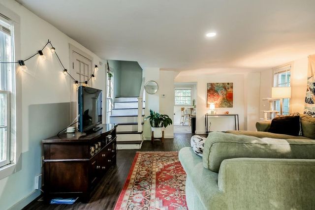 7540 Locust Street, Kansas City, MO 64131