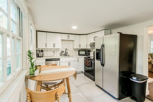 7540 Locust Street, Kansas City, MO 64131