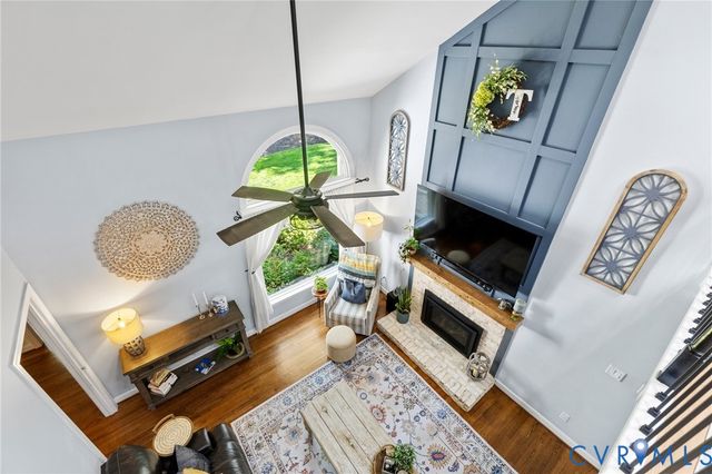 906 Ashbrook Landing Rd, Midlothian, VA 23114