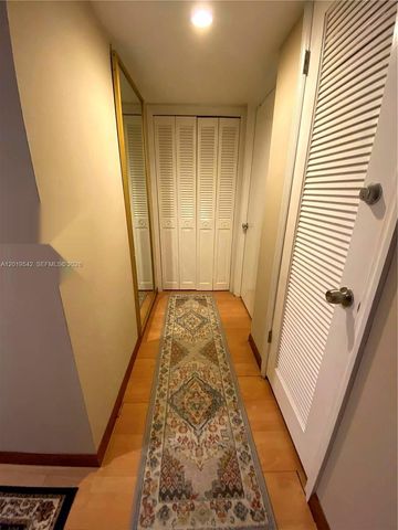 18051 Biscayne Blvd 1102, Aventura, FL 33160