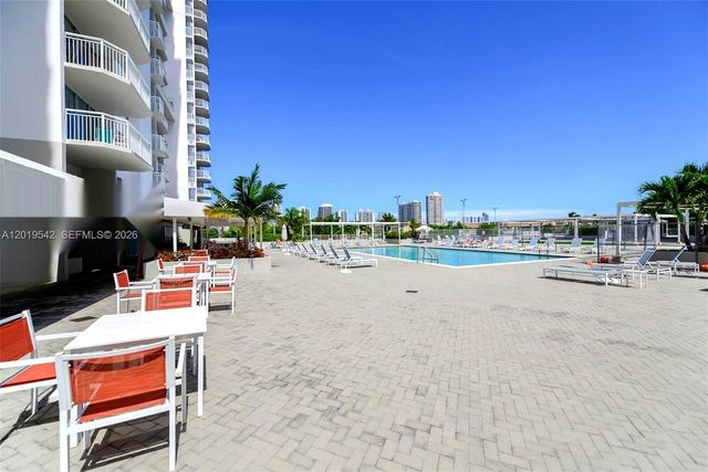 18051 Biscayne Blvd 1102, Aventura, FL 33160
