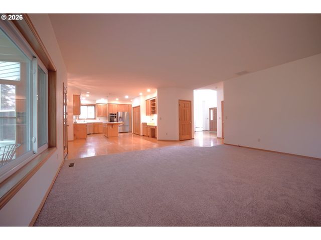 14629 Se 130TH Dr, Clackamas, OR 97015