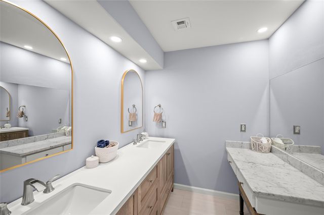 842 Ivy Wall Drive, Houston, TX 77079