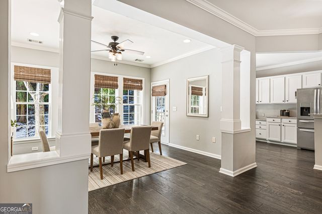 5960 Chimney Rock Drive, Hoschton, GA 30548