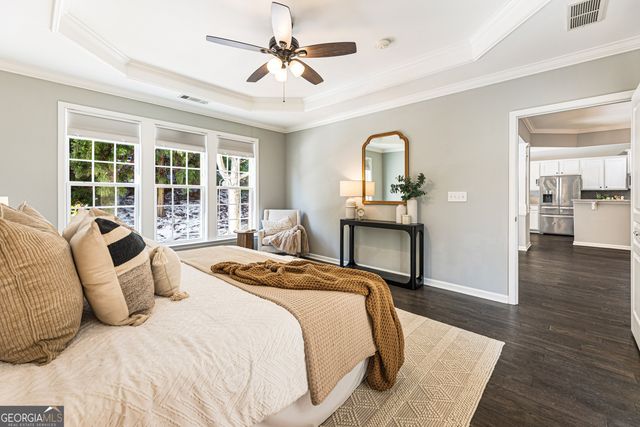 5960 Chimney Rock Drive, Hoschton, GA 30548