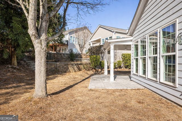 5960 Chimney Rock Drive, Hoschton, GA 30548