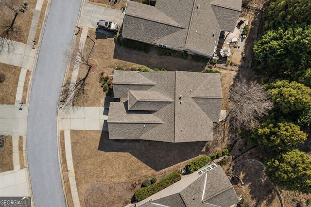 5960 Chimney Rock Drive, Hoschton, GA 30548