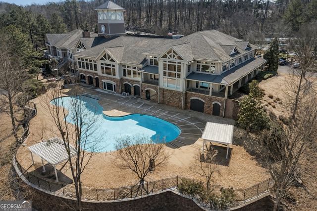 5960 Chimney Rock Drive, Hoschton, GA 30548