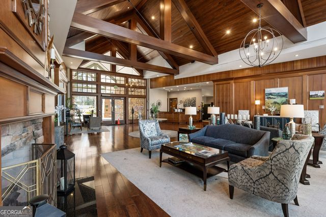 5960 Chimney Rock Drive, Hoschton, GA 30548