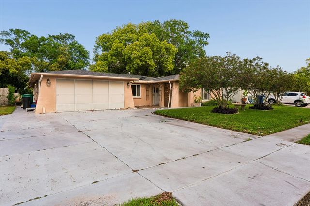 3122 BAHIA AVENUE, Holiday, FL 34690