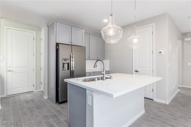 10016 Silver Comet Court, Las Vegas, NV 89178