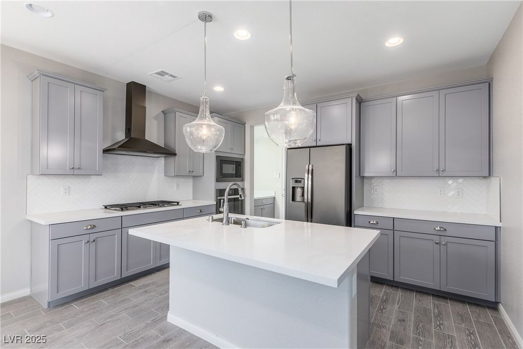 10016 Silver Comet Court, Las Vegas, NV 89178