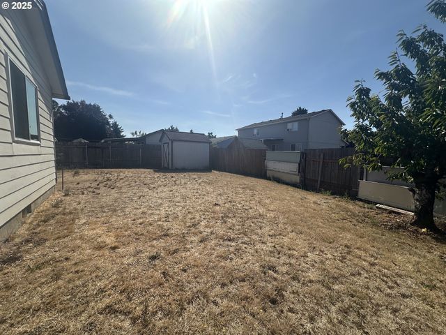 13807 Ne 89TH Cir, Vancouver, WA 98682