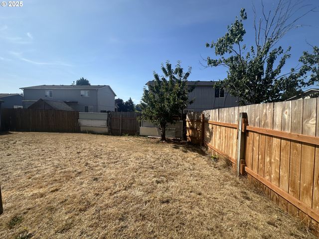 13807 Ne 89TH Cir, Vancouver, WA 98682