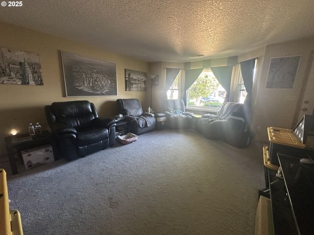 13807 Ne 89TH Cir, Vancouver, WA 98682