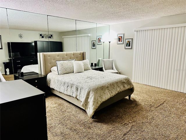 13610 S VILLAGE DRIVE 4111, Tampa, FL 33618