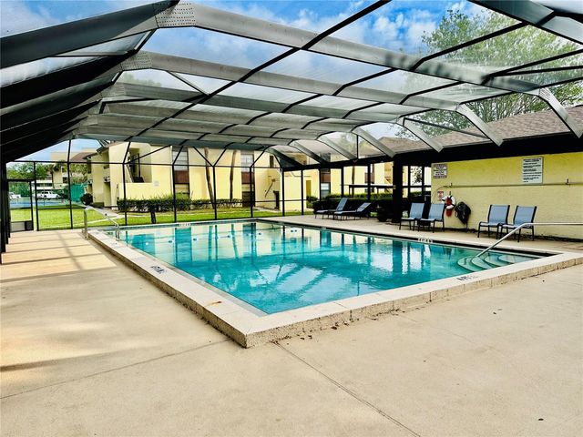 13610 S VILLAGE DRIVE 4111, Tampa, FL 33618