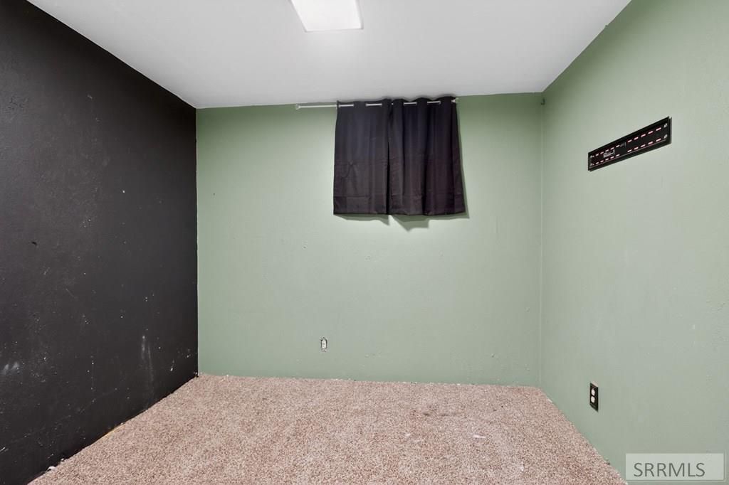 Image 11 of property listing at 495 Clifford Street, Blackfoot, ID 83221