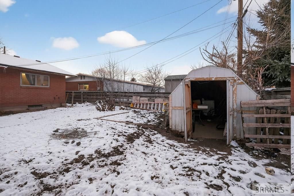 Image 2 of property listing at 495 Clifford Street, Blackfoot, ID 83221