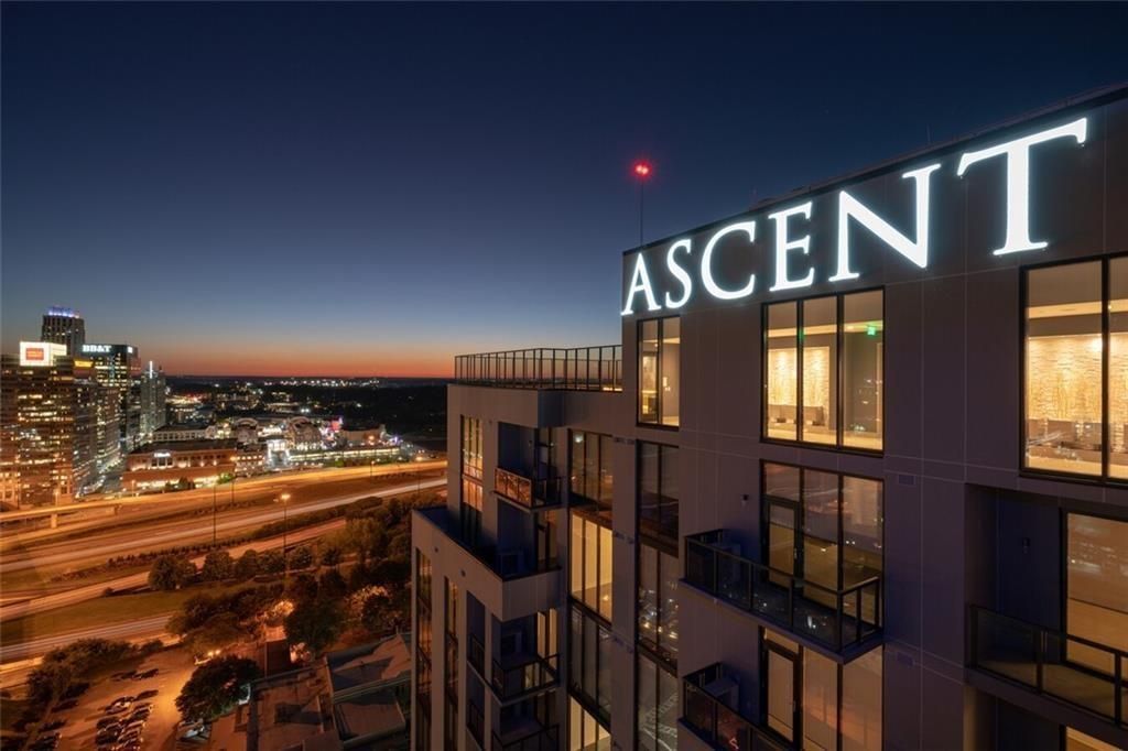 1400 W Peachtree NW Street Studio, Atlanta, GA 30309