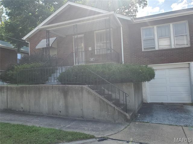 2937 N Hanley Road, Bel Ridge, MO 63121