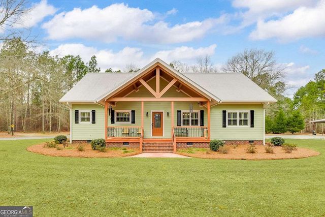 251 192 Highway N, Twin City, GA 30471