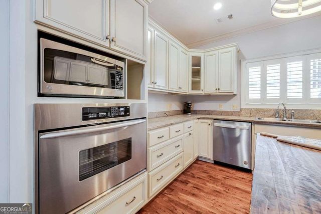 251 192 Highway N, Twin City, GA 30471