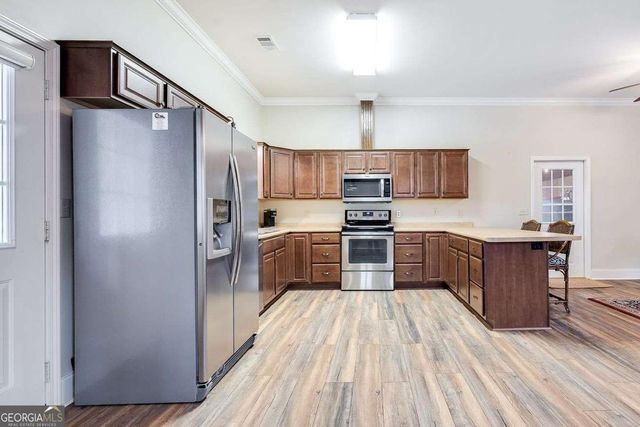 251 192 Highway N, Twin City, GA 30471