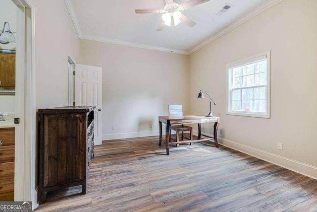 251 192 Highway N, Twin City, GA 30471