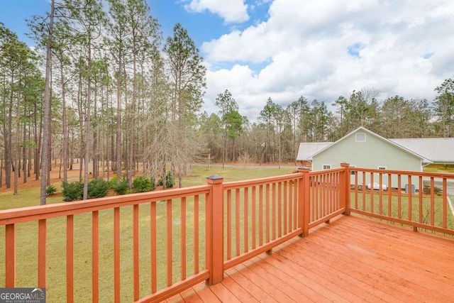 251 192 Highway N, Twin City, GA 30471