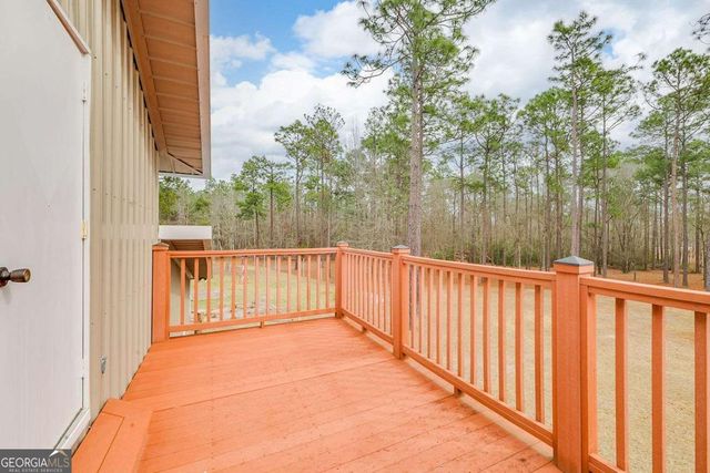 251 192 Highway N, Twin City, GA 30471