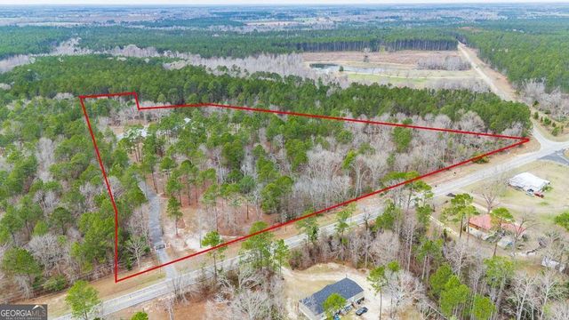 251 192 Highway N, Twin City, GA 30471