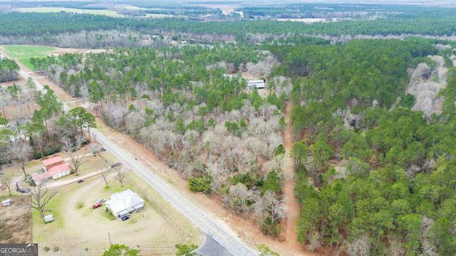 251 192 Highway N, Twin City, GA 30471