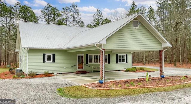 251 192 Highway N, Twin City, GA 30471