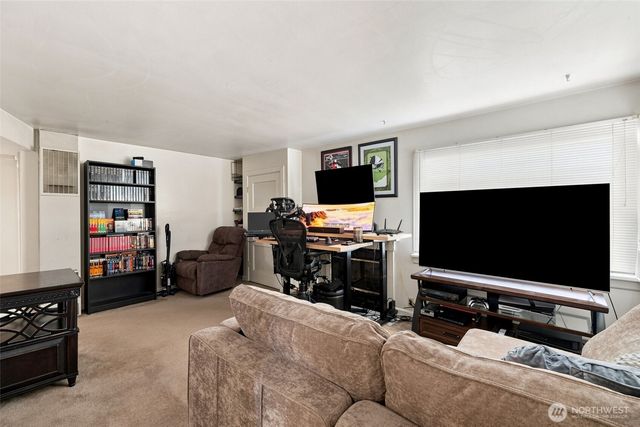 5911 SW Admiral Way, Seattle, WA 98116