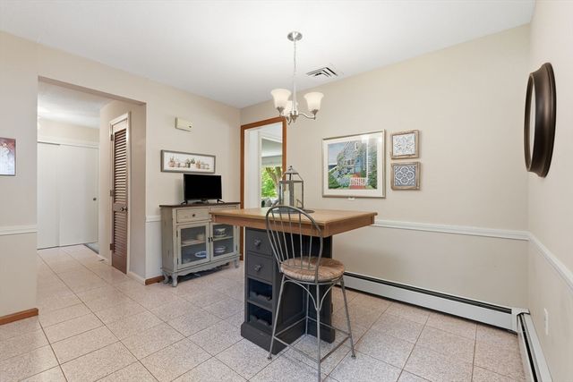 22 Williston Dr, Longmeadow, MA 01106