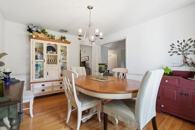 22 Williston Dr, Longmeadow, MA 01106