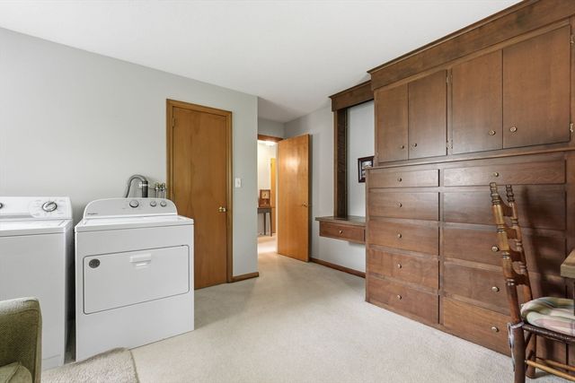 22 Williston Dr, Longmeadow, MA 01106