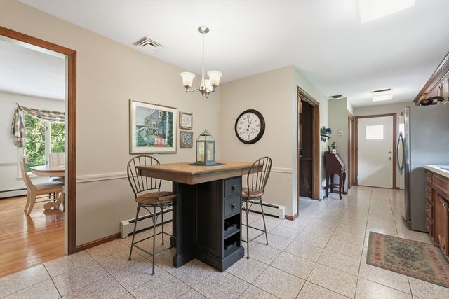 22 Williston Dr, Longmeadow, MA 01106