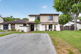 6834 SW 127th Place, Miami, FL 33183