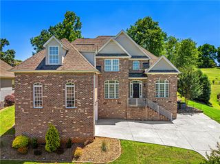 128 Turnberry Road, Anderson, SC 29621