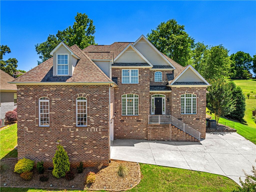 128 Turnberry Road, Anderson, SC 29621