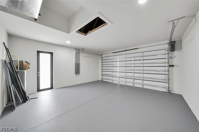 2913 14th ST W, Lehigh Acres, FL 33971