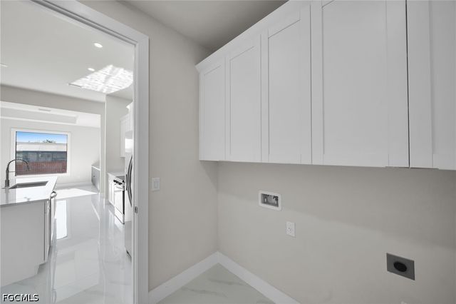 2913 14th ST W, Lehigh Acres, FL 33971