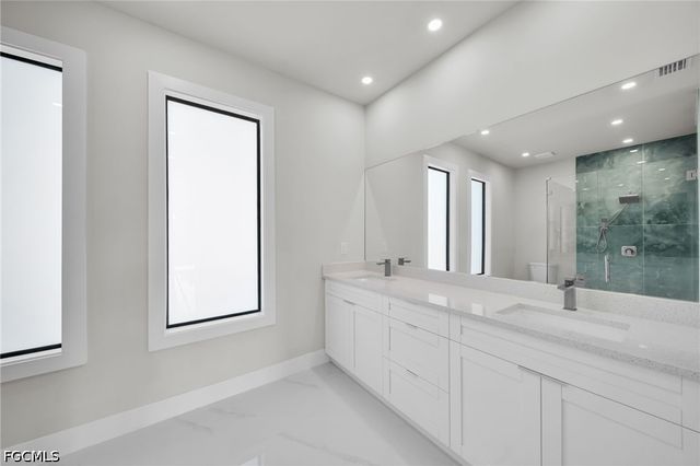 2913 14th ST W, Lehigh Acres, FL 33971