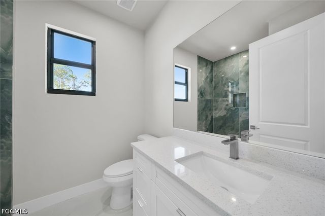 2913 14th ST W, Lehigh Acres, FL 33971