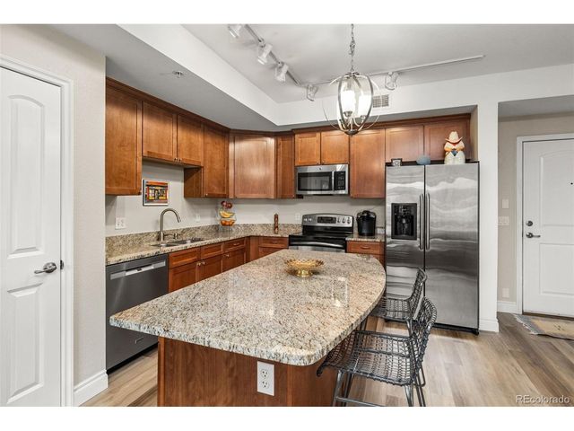 640 11th St 203, Golden, CO 80401